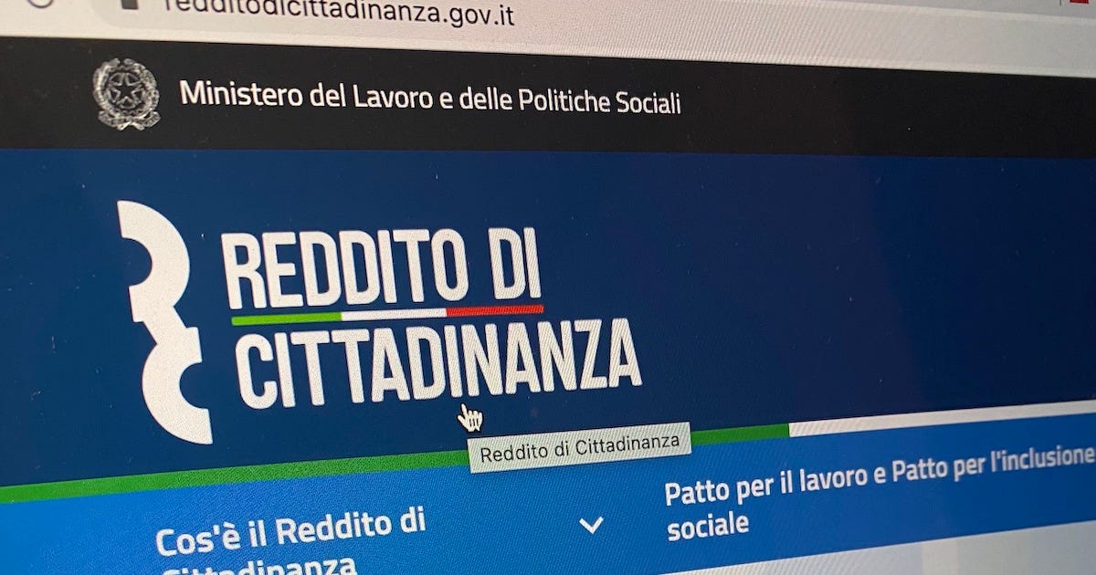 Reddito di cittadinanza, diminuiscono i beneficiari: il dato più basso dal 2020